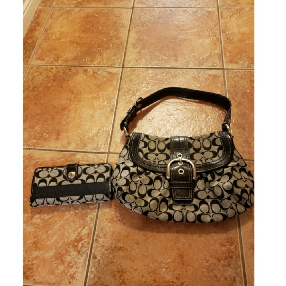 Coach shoulder bag and wallet